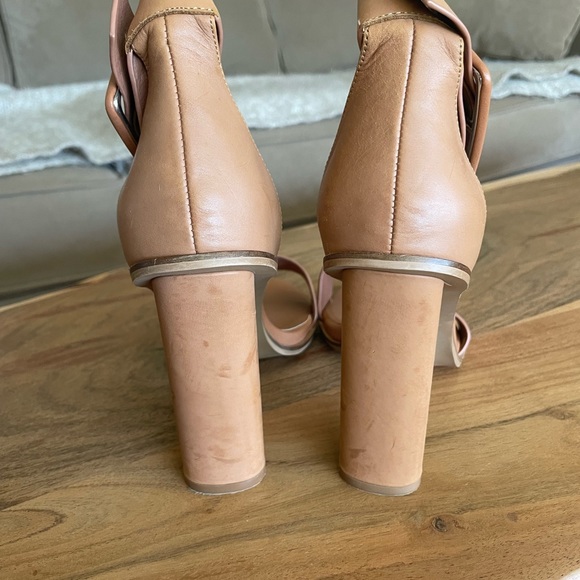 Alias Mae heels - Picture 5 of 7